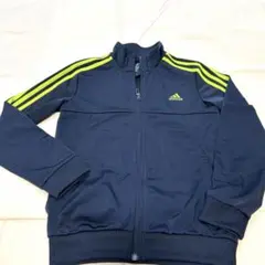 アディダスのジャージ　上着　140