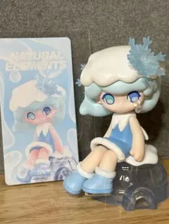 POPMART AZURA Snow