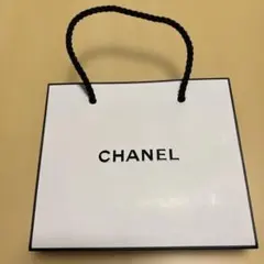 CHANEL ホワイトショップ袋 小型