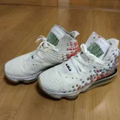 2025年最新】ナイキ レブロン17の人気アイテム - メルカリ