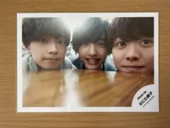 137 なにわ男子　道枝駿佑　公式写真　2019年　オフショット　セルフィー