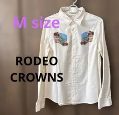 値下げ美品　RODEOCROWNS シャツブラウ古着Msize レディースのサムネイル
