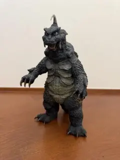 ソフビ　ゴメス Amazon.co.jp: ムービーモンスターシリーズ ゴメス(シン