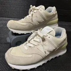 Item thumbnail for item ebb097ee-5487-477c-81dd-77cd63309923