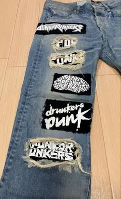 【【激レア】PUNK DRUNKERS パッチワーク＆ダメージデニムパンツ M】のサムネイル