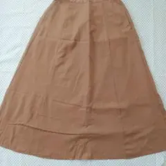 アースミュージックエコロジー　レディース　スカート　ベージュ