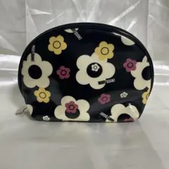 MARY QUANT ポーチ