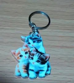 子猫のアクリルキーホルダー