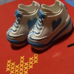 バービー　スニーカー　ハート　ホワイト　ブルー　りかちゃん？　バービー？　靴1足