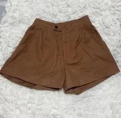 ショ一トパンツ ブラウン