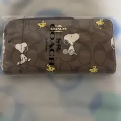 COACH 長財布 スヌーピー シグネチャーのサムネイル