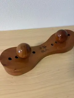 骨盤職人 骨盤矯正器具 木製 - メルカリ