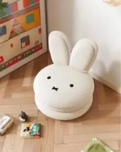 【最安値】お値下げ中　新品未開封　ミッフィー　マカロンチェア大人気完売商品