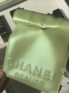 CHANEL Make Up Take away 最新ポーチ ノベルティ