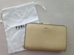お値下！【フルラ】FURLA 二つ折り財布のサムネイル
