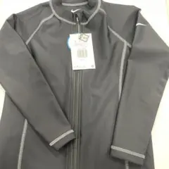 値下げ不可　ナイキ　NIKE ラッシュガード　ブラック　120サイズ