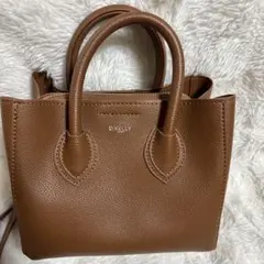 美品 ！D.KELLY 2way スクエアミニショルダーバッグ　ブラウン