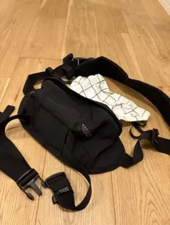 BORN BOON ヒップシート ブラック