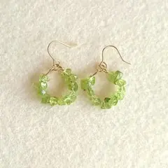 ♥️天然石♪ペリドットのサークルピアス♪　ハンドメイド