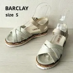 未使用級✨️BARCLAY【S】厚底フラットサンダル　アイボリー×グリーンのサムネイル