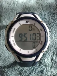 Dash デジタル腕時計 ホワイト/ネイビー