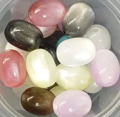 D62　レジン製　キャッツアイビーズ　チューブ　8.5✕11ミリ