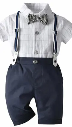 子供用フォーマル服 半袖シャツとパンツ