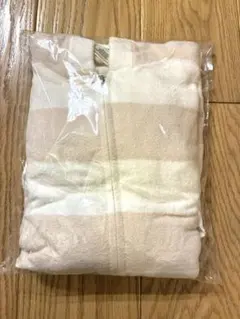 pigout ベージュホワイトストライプ パーカー　未使用品　フリーサイズのサムネイル
