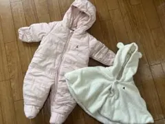 babyGap フード付きジャンプスーツ 60cm ピンクケープ　もこもこセットのサムネイル