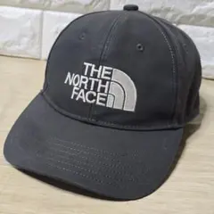 THE NORTH FACE　ノースフェイス　ロゴ刺繍 キャップ　ユニセックス