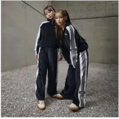 アディブレイクベロアトップス　重盛さと美　上下