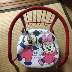 ベビー椅子のサムネイル