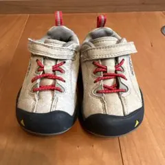 KEEN キッズスニーカー ベージュ　ジャスパー