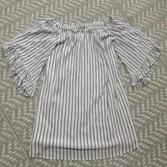 American Eagle Outfitters オフショル半袖　Mのサムネイル