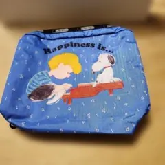 スヌーピー＆レスポートサックのコラボポーチ