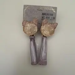 猫耳　ホワイトクォーツ，ピンククォーツピアス　タッセル付き　可愛い猫好きな方