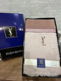 美品未使用　イヴサンローラン　綿毛布　2P 140×200cm ピンク　ブルー 未使用品‼️イブサンローラン 綿毛布 中国製 140×200 - メルカリ