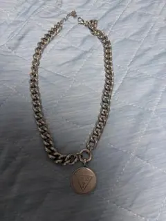 Guessシルバーチェーンネックレス