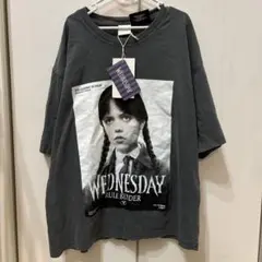 ウエンズデー・アダムス Tシャツ ダークグレー