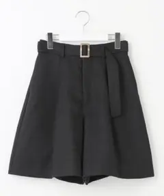 【新品】ベルテッドショートパンツベルト付き　フェルゥ　Feroux オンワードのサムネイル
