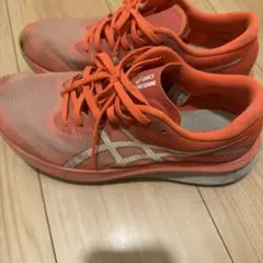 ASICS ランニングシューズ オレンジ