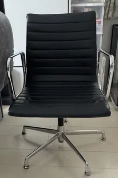 本革 レザー チェア ブラック×シルバー Eileen Gray 1脚のみ 本革 レザー チェア ブラック×シルバー Eileen Gray 1脚のみ - メルカリ