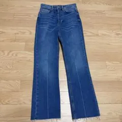 ZARAストレートデニム