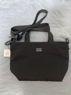 BEAMS DESIGN ブラックショルダーバッグ　BMMH4ET1