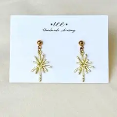 1030◆マットゴールド　光　氷　シンプル　ハンドメイド　ピアス　イヤリング