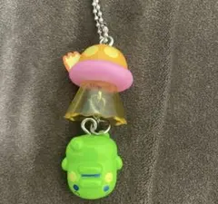たまごっち　くちぱっち　UFOスイングガチャガチャ
