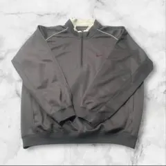 【NIKE】グレー ハーフジップ スウェット トップス 赤刺繍 メンズ ゆるだぼ