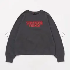 L STRANGER THINGS スウェットプルオーバー チャコール - メルカリ