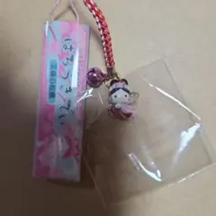 ハローキティ × しょこたんコラボ 根付けストラップ - メルカリ