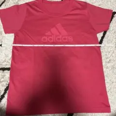 《本日限定値下げ！》adidas ピンク Tシャツ Mサイズ（美品）